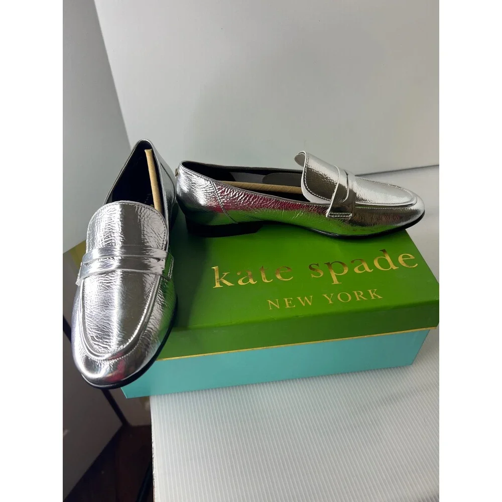 Kate Spade Silver Metallic‎ Leather Genevieve Loafers Almond Toe Flats 6.5M Box